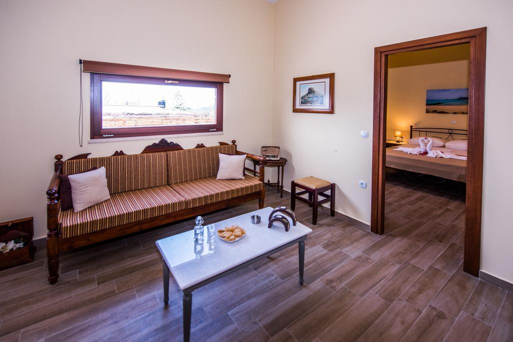 Lardas Luxury Country House Kíssamos Eksteriør bilde